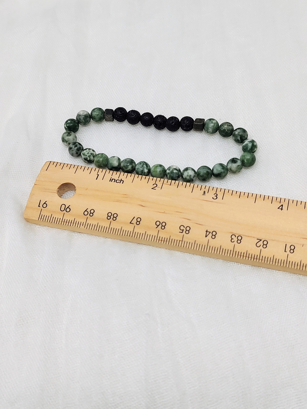 Green And Black Beaded Stretch Bracelet